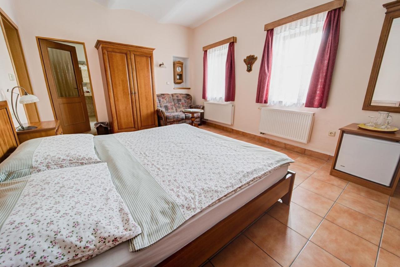 Rodinny Pension Antoni Чески-Крумлов Экстерьер фото