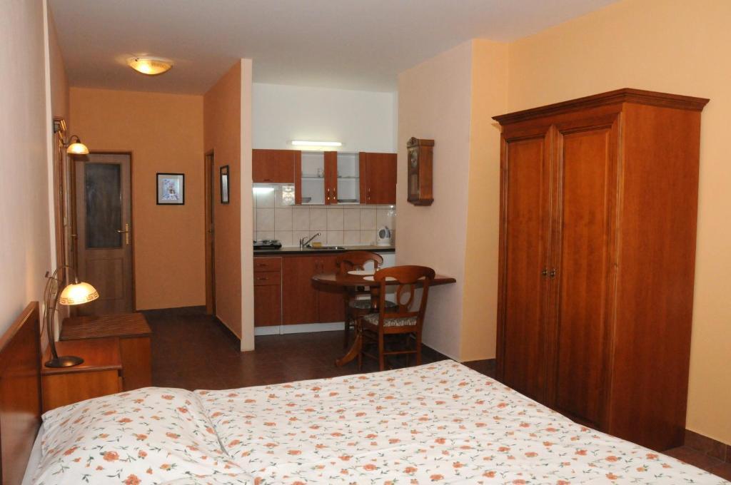 Rodinny Pension Antoni Чески-Крумлов Экстерьер фото